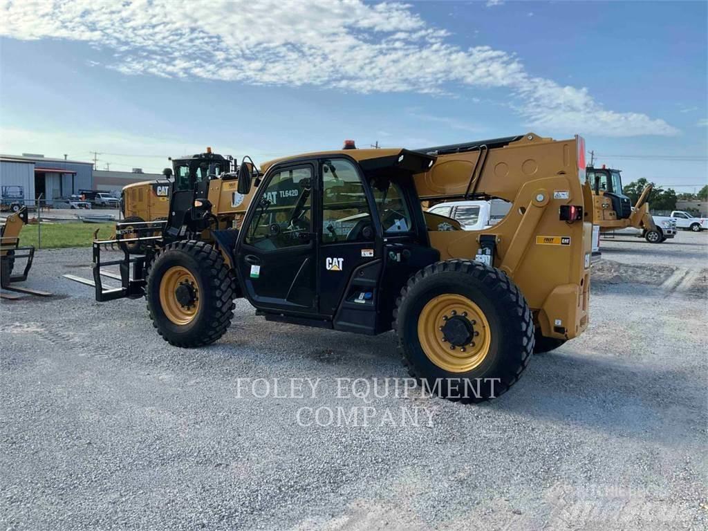 CAT TL642DC Teleskooplaadurid