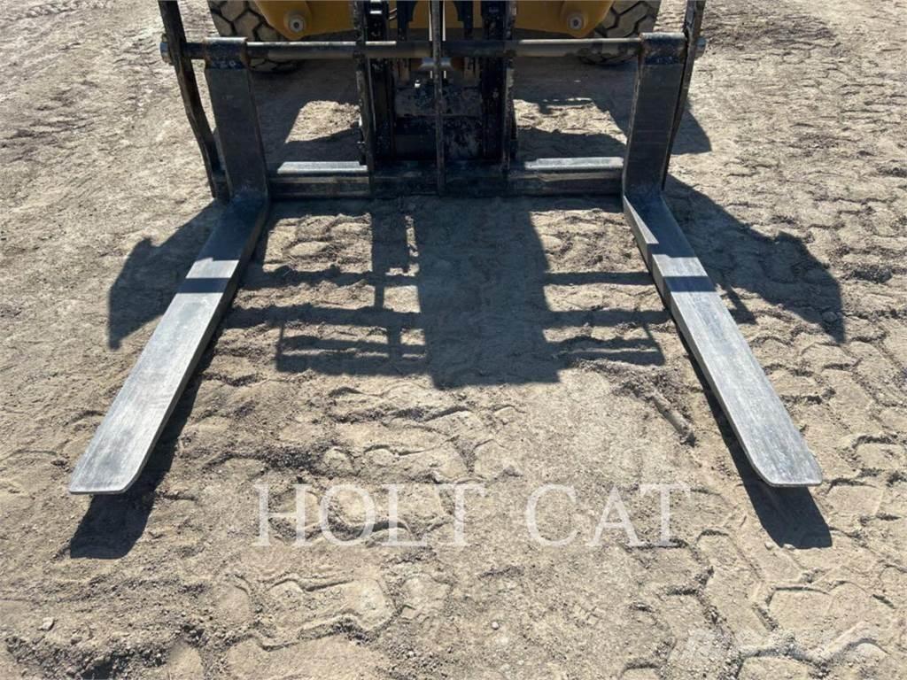 CAT TL943 Teleskooplaadurid
