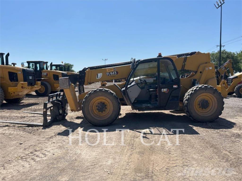 CAT TL943 Teleskooplaadurid