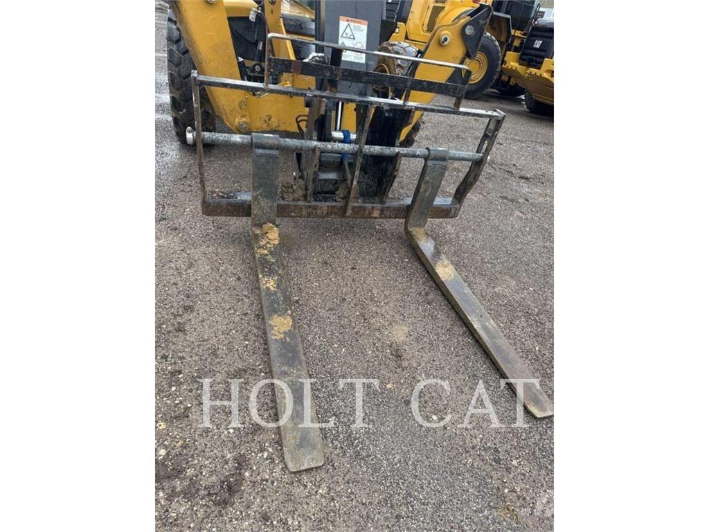 CAT TL943 Teleskooplaadurid