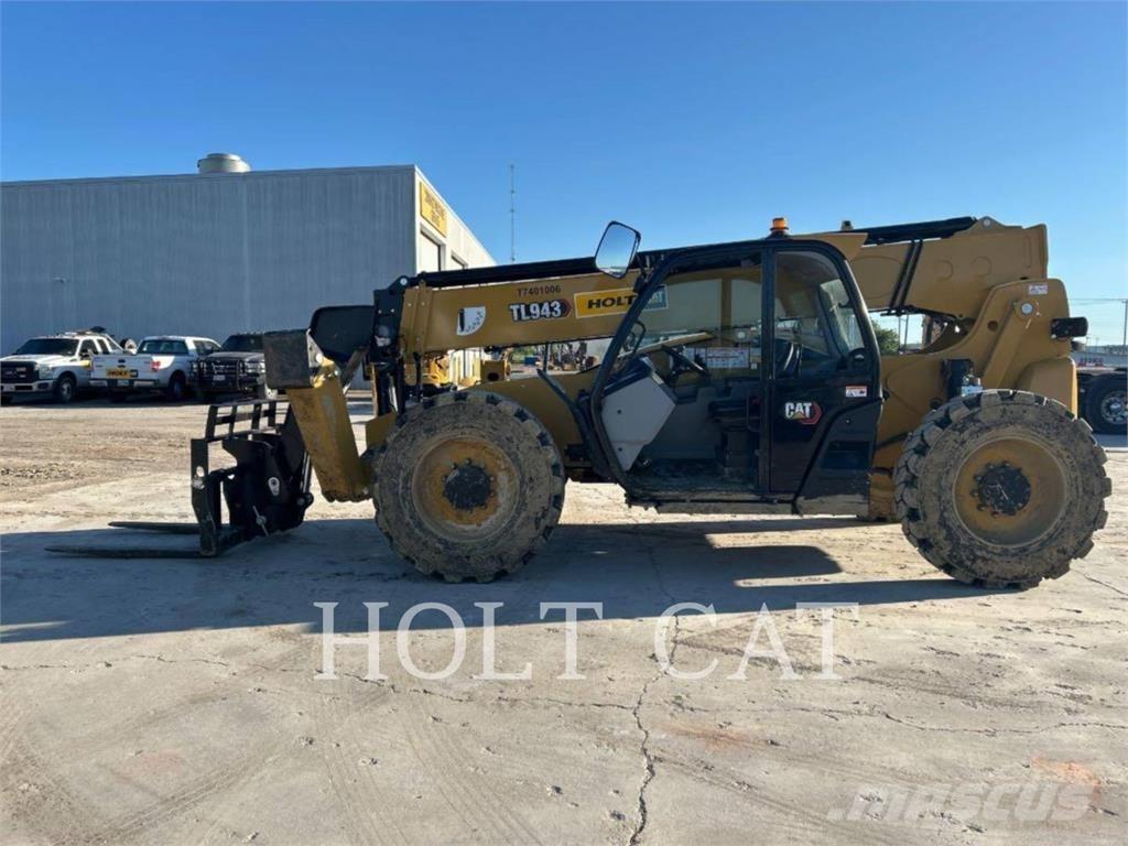 CAT TL943 Teleskooplaadurid