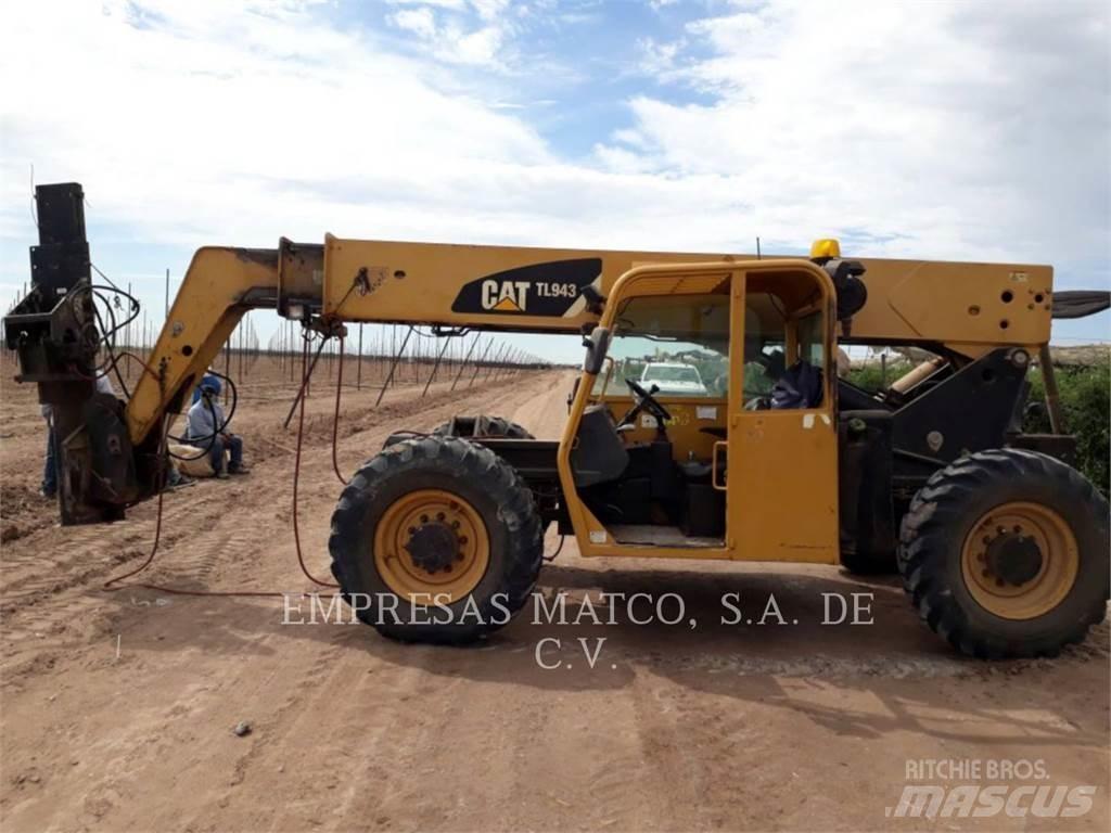 CAT TL943 Teleskooplaadurid