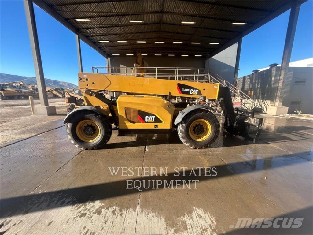 CAT TL943C Teleskooplaadurid