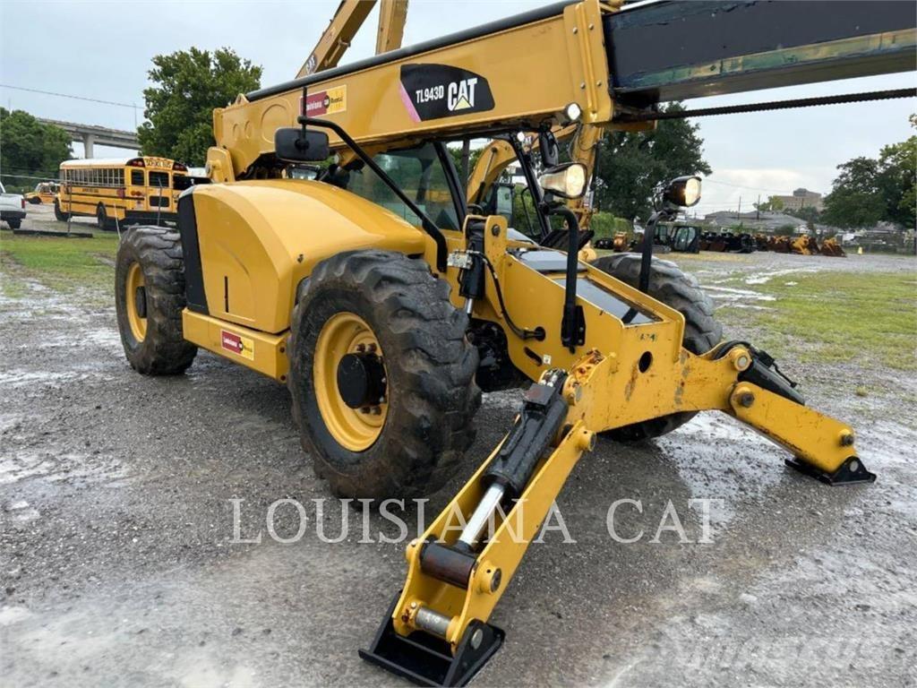 CAT TL943D Teleskooplaadurid