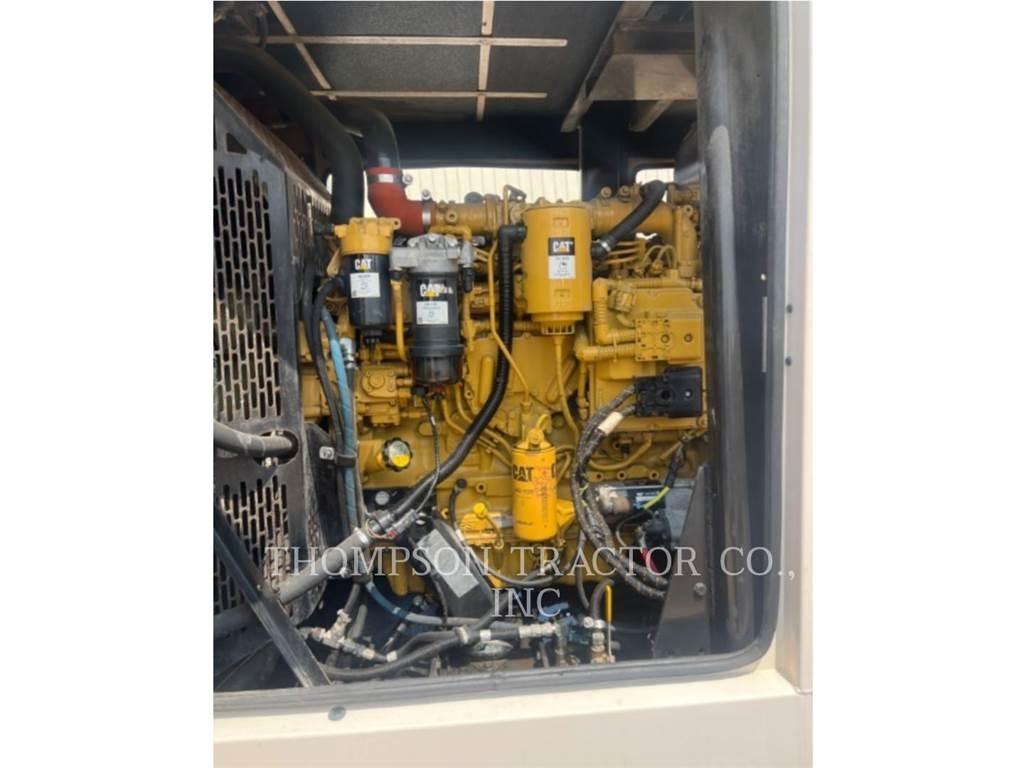 CAT XQ 230 Muud generaatorid