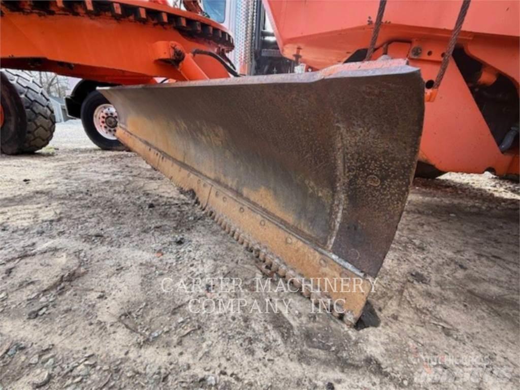 Champion 740A Greiderid