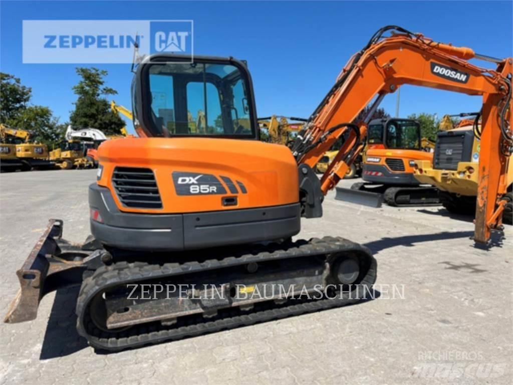 Doosan DX85R-3 Roomikekskavaatorid