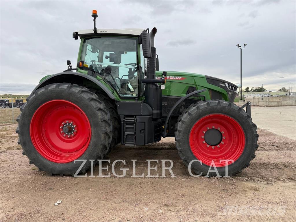 Fendt 933 VARIO Traktorid
