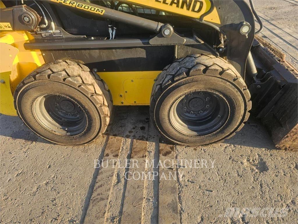 Ford / New Holland L318 Kompaktlaadurid