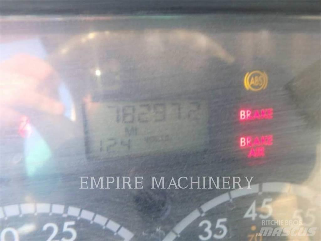 Freightliner 2K WT Tsisternveokid