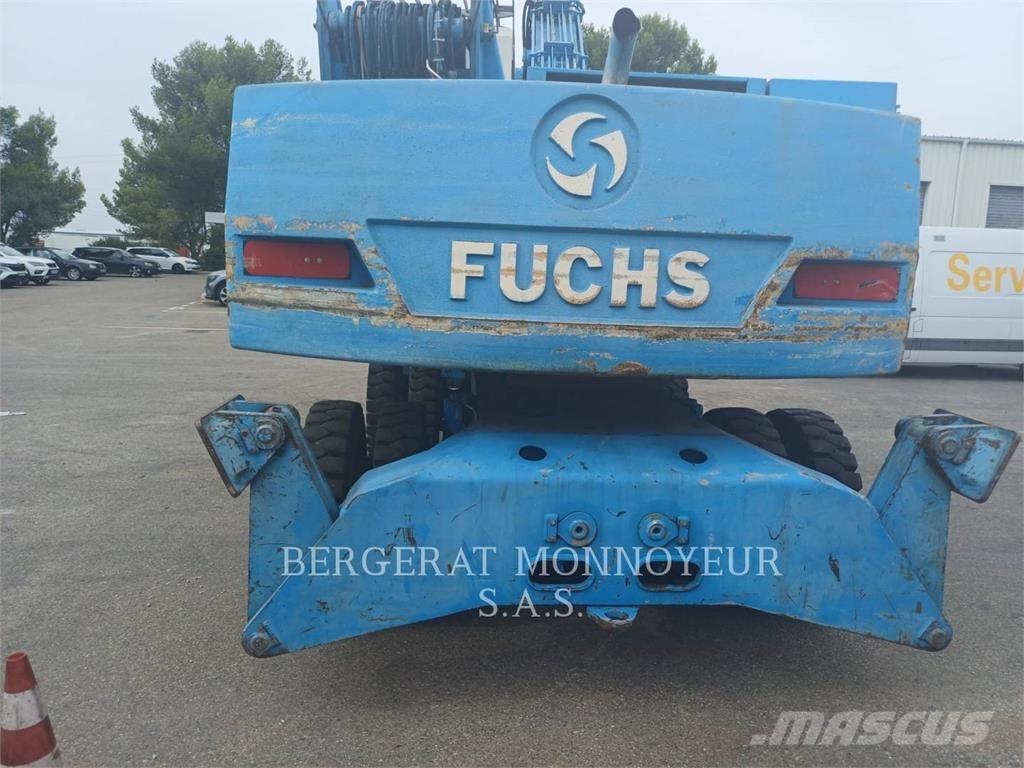 Fuchs MHL320 Ratasekskavaatorid
