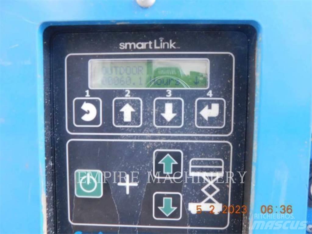 Genie GS1330 Iseliikuvad poomtõstukid