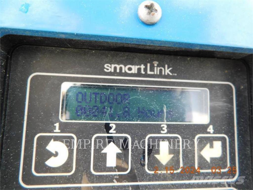 Genie GS1330 Iseliikuvad poomtõstukid