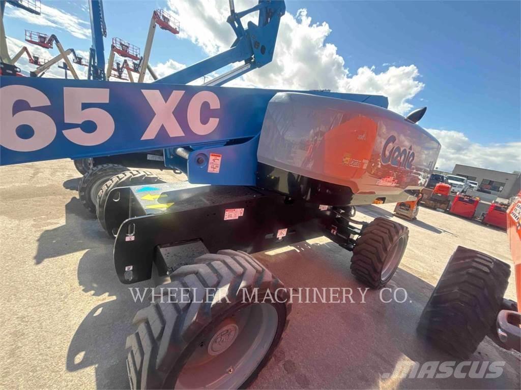 Genie S65XC SP Iseliikuvad poomtõstukid