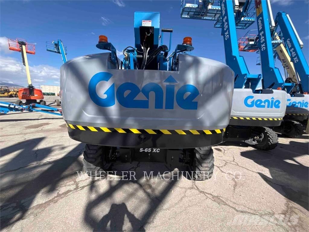 Genie S65XC SP Iseliikuvad poomtõstukid