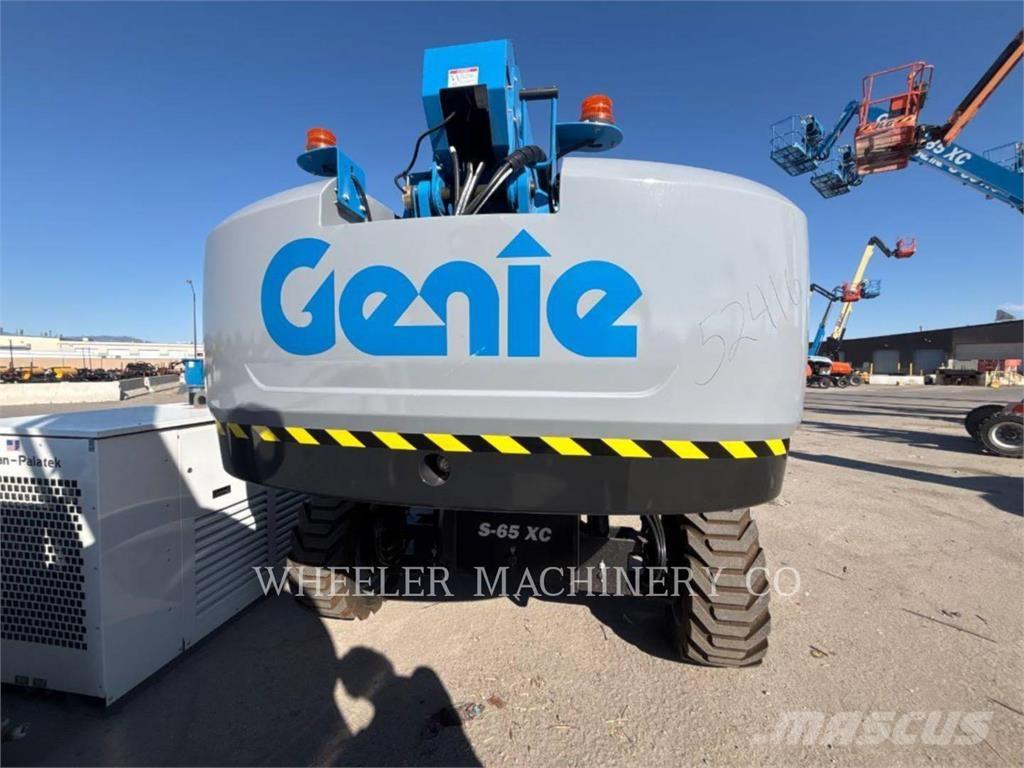 Genie S65XC SP Iseliikuvad poomtõstukid