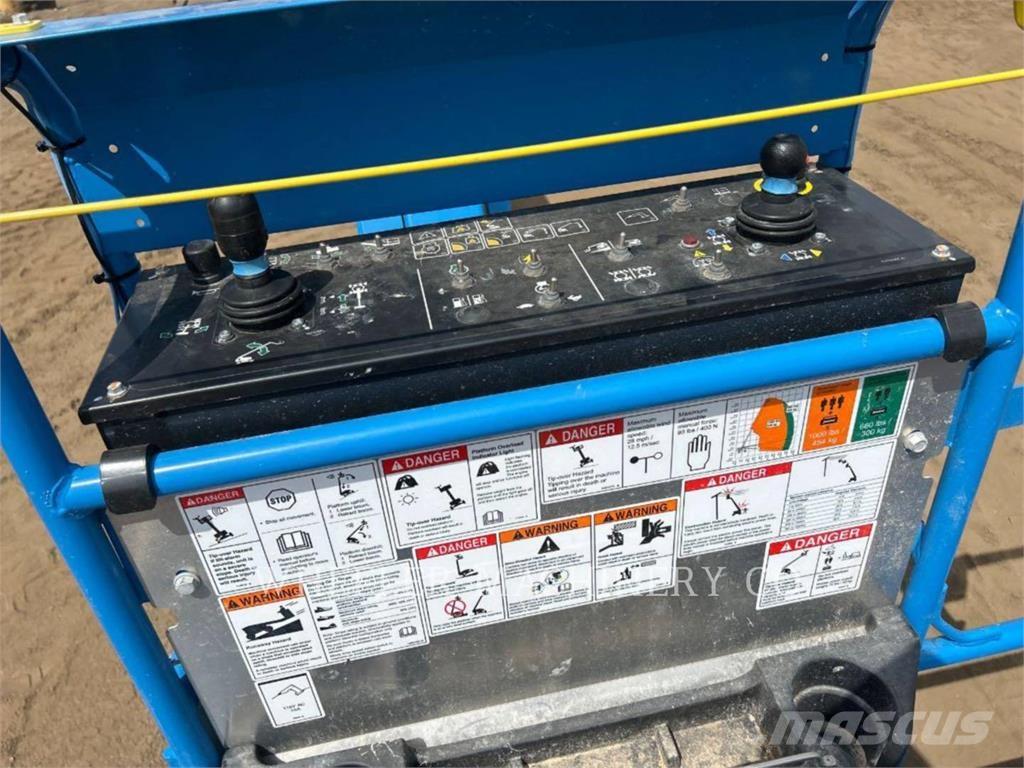 Genie S85XC SP Iseliikuvad poomtõstukid