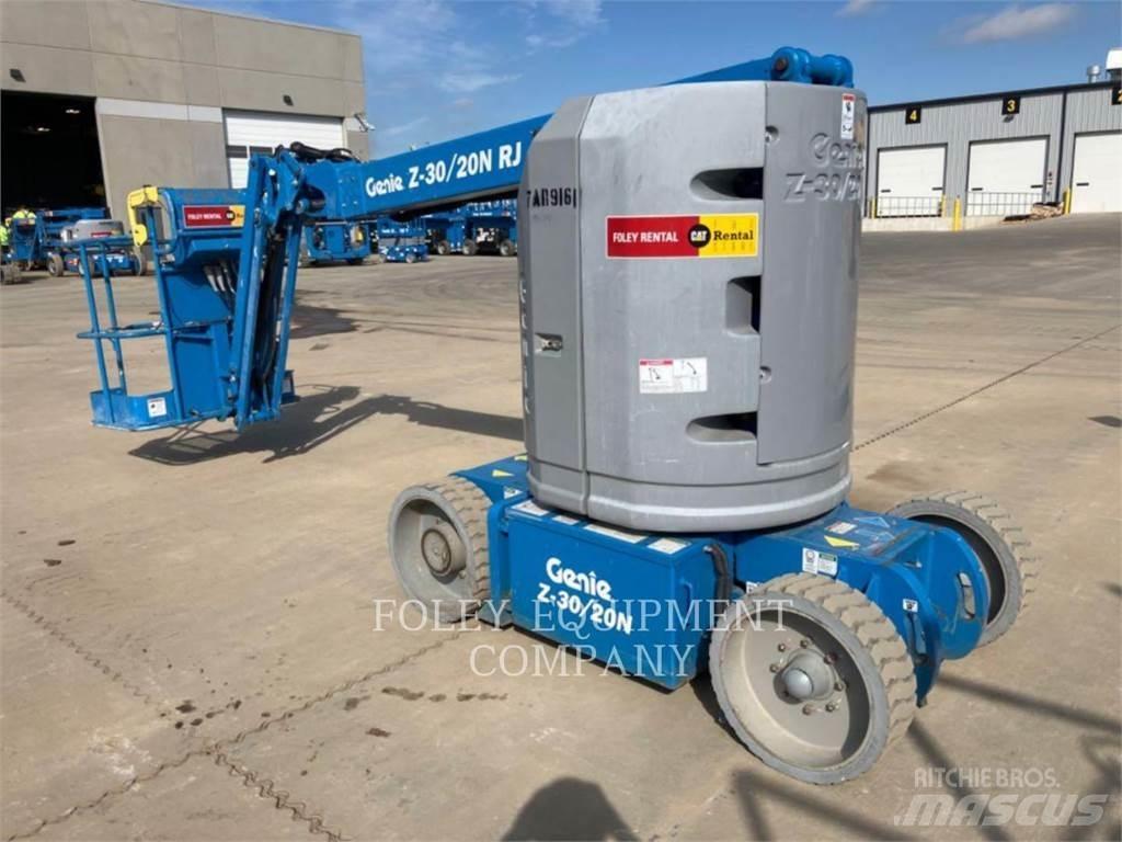 Genie Z30/20NR Iseliikuvad poomtõstukid