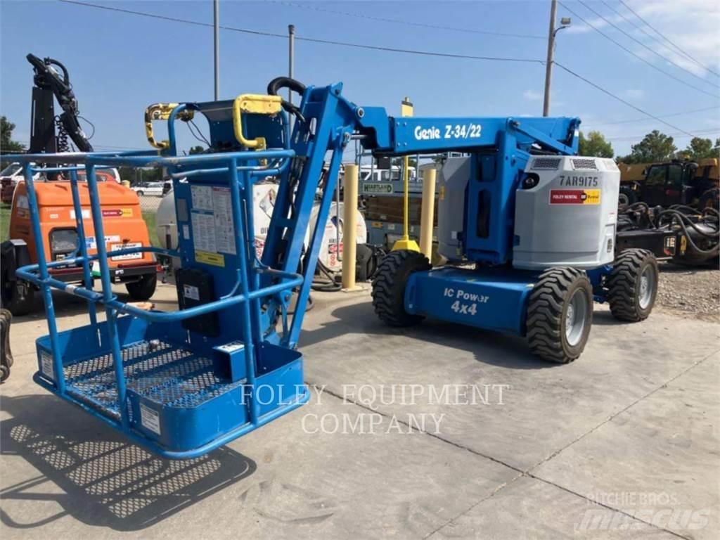 Genie Z34/22G4 Iseliikuvad poomtõstukid