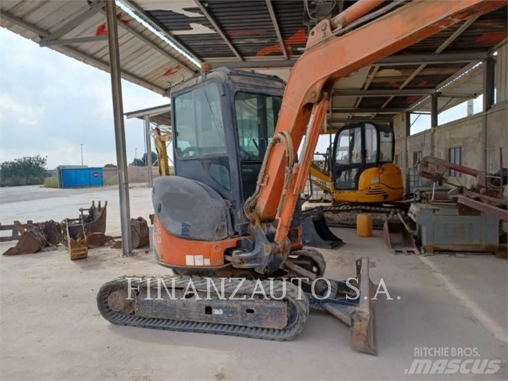 Hitachi ZX33 Roomikekskavaatorid
