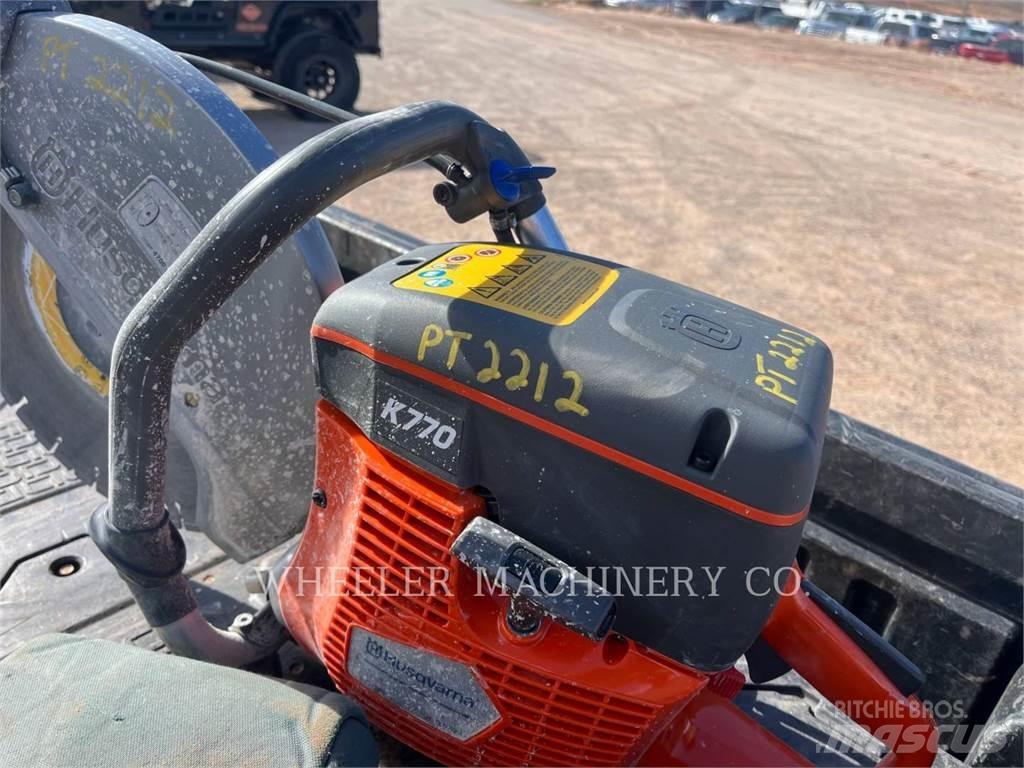 Husqvarna SAW K770 Betoonivalmistamistarvikud