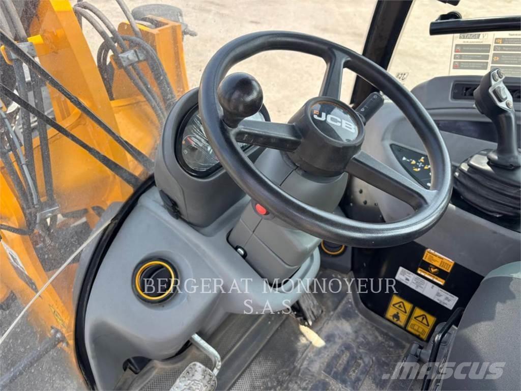 JCB 407 Rataslaadurid