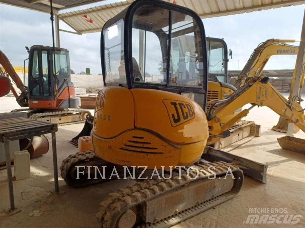 JCB 8027 Roomikekskavaatorid