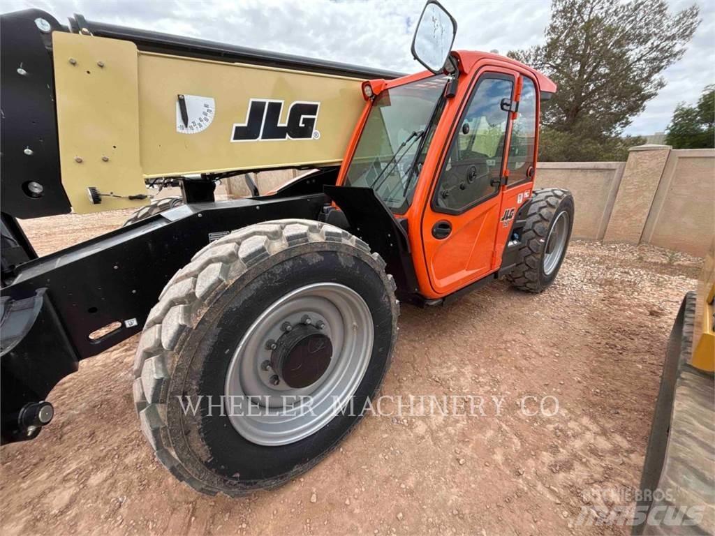JLG 1055 Teleskooplaadurid