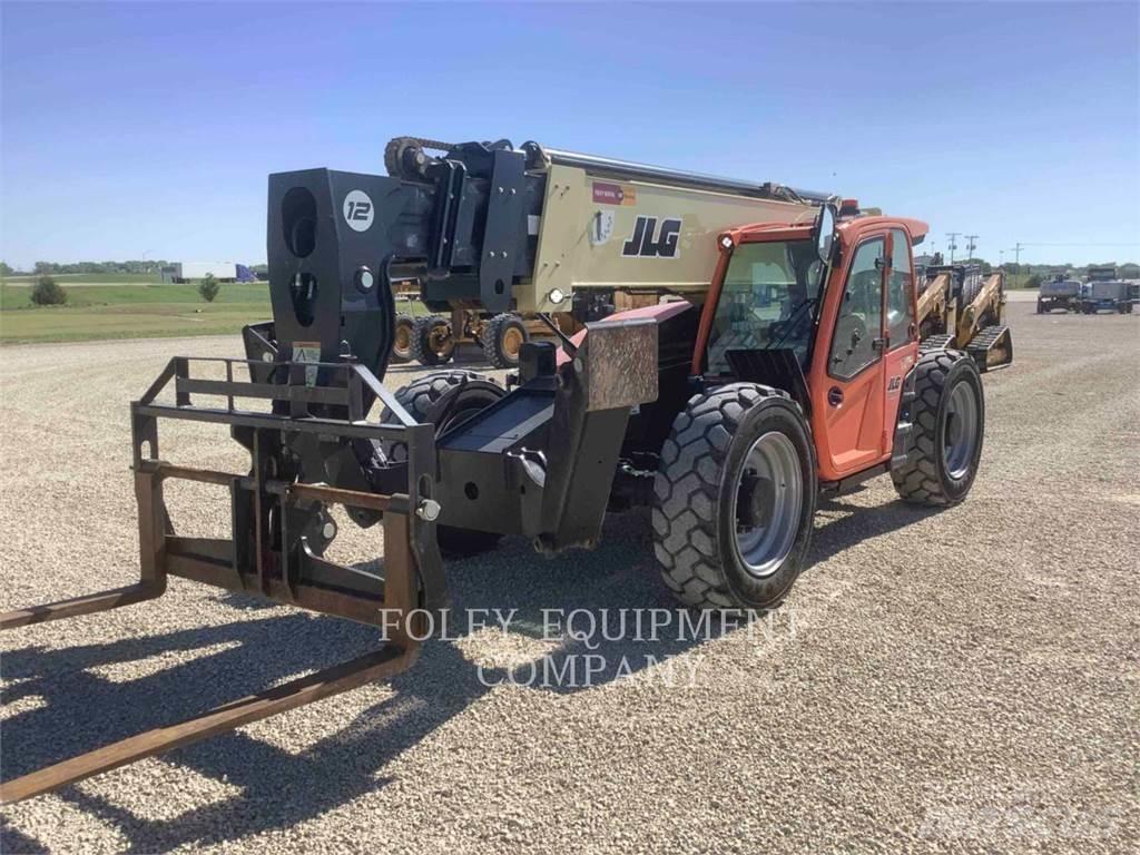 JLG 1255C Teleskooplaadurid