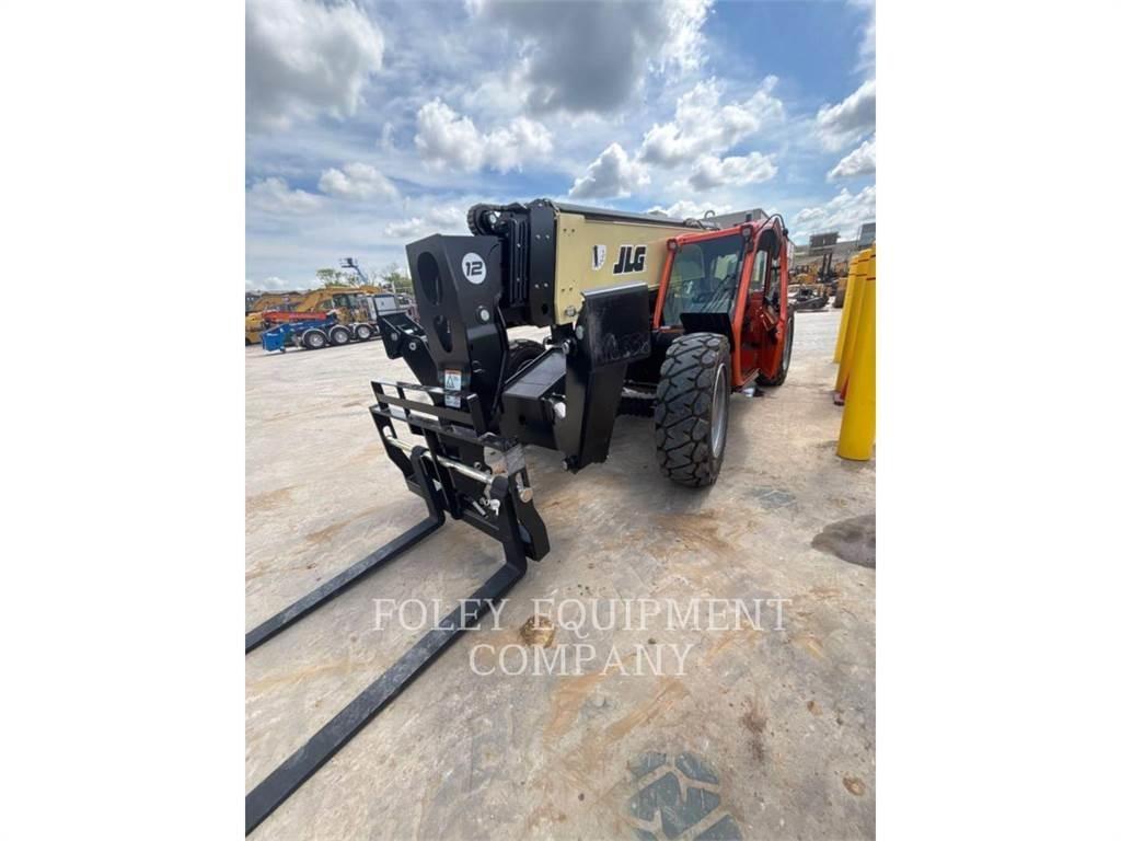 JLG 1255C Teleskooplaadurid