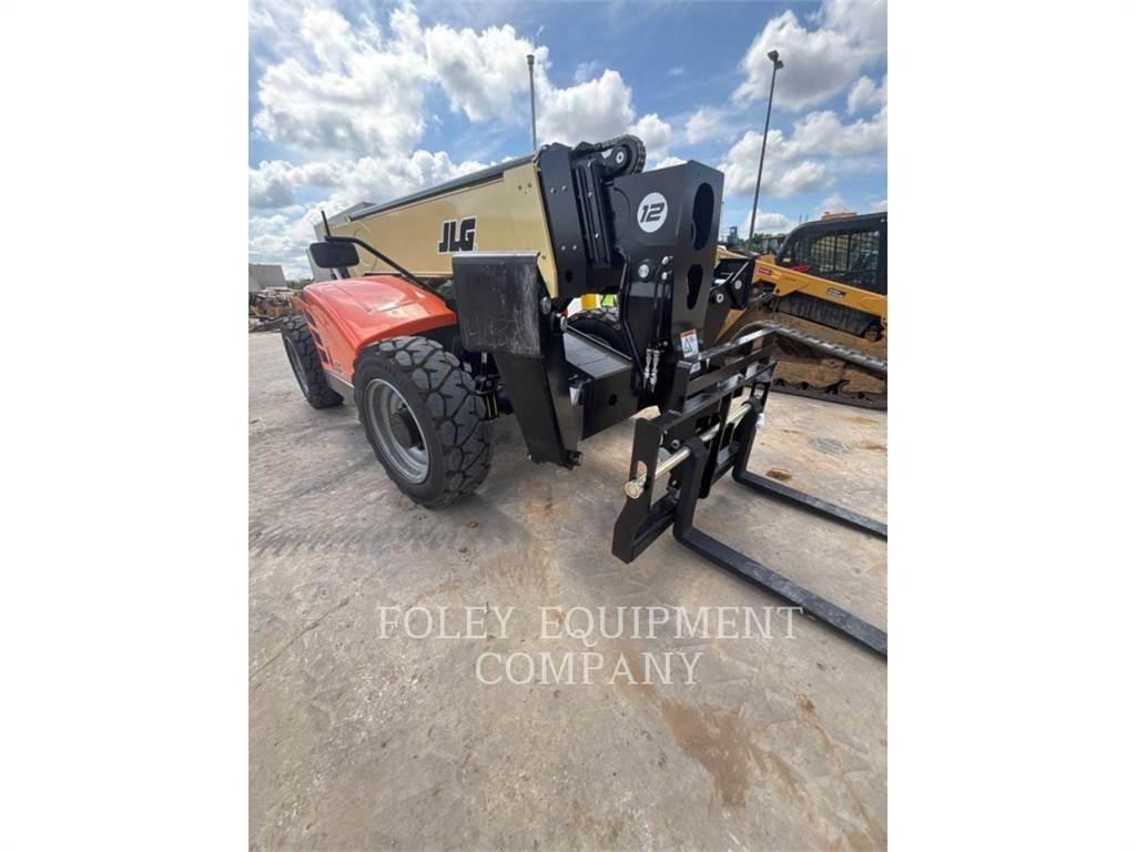 JLG 1255C Teleskooplaadurid