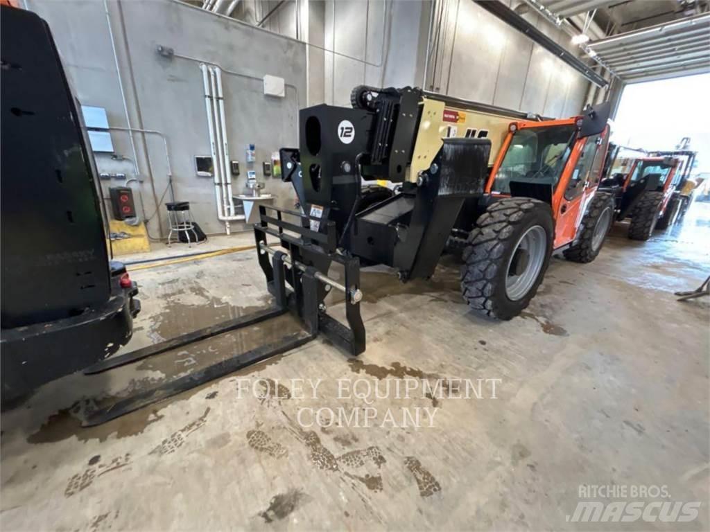 JLG 1255C Teleskooplaadurid