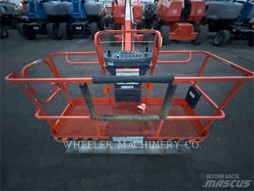 JLG 460SJ SP Iseliikuvad poomtõstukid
