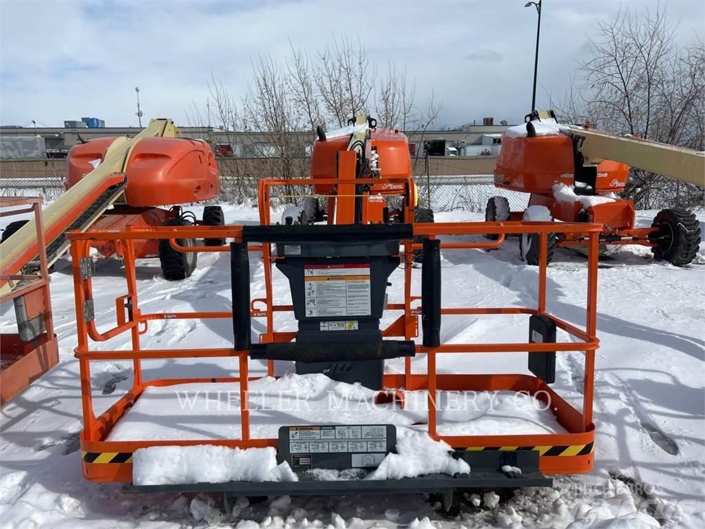 JLG 460SJ SP Iseliikuvad poomtõstukid