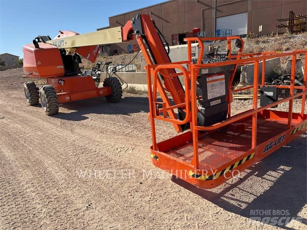 JLG 460SJ SP Iseliikuvad poomtõstukid