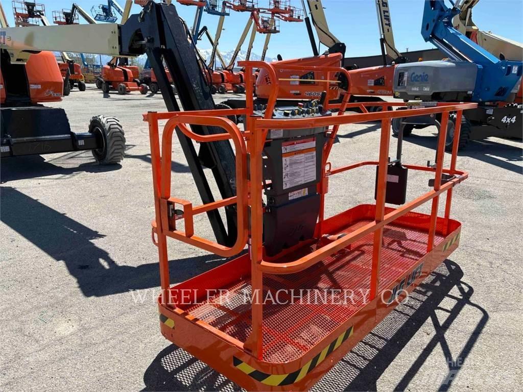 JLG 460SJ SP Iseliikuvad poomtõstukid