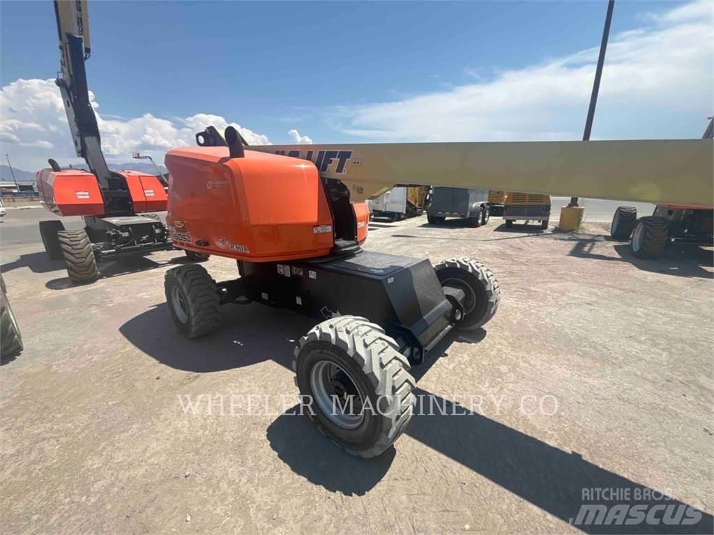 JLG 460SJ SP Iseliikuvad poomtõstukid