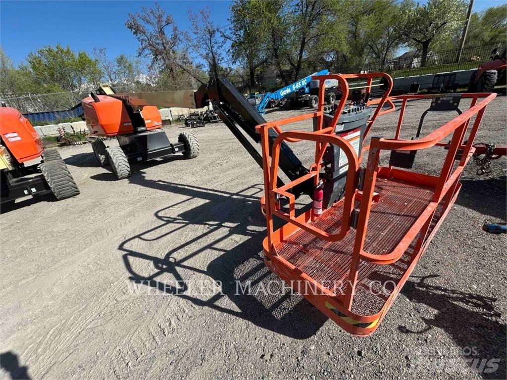 JLG 460SJ SP Iseliikuvad poomtõstukid