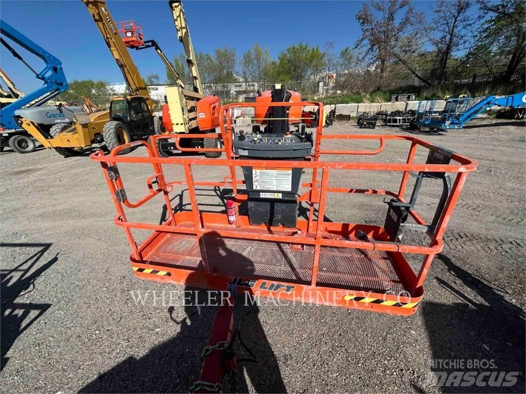 JLG 460SJ SP Iseliikuvad poomtõstukid