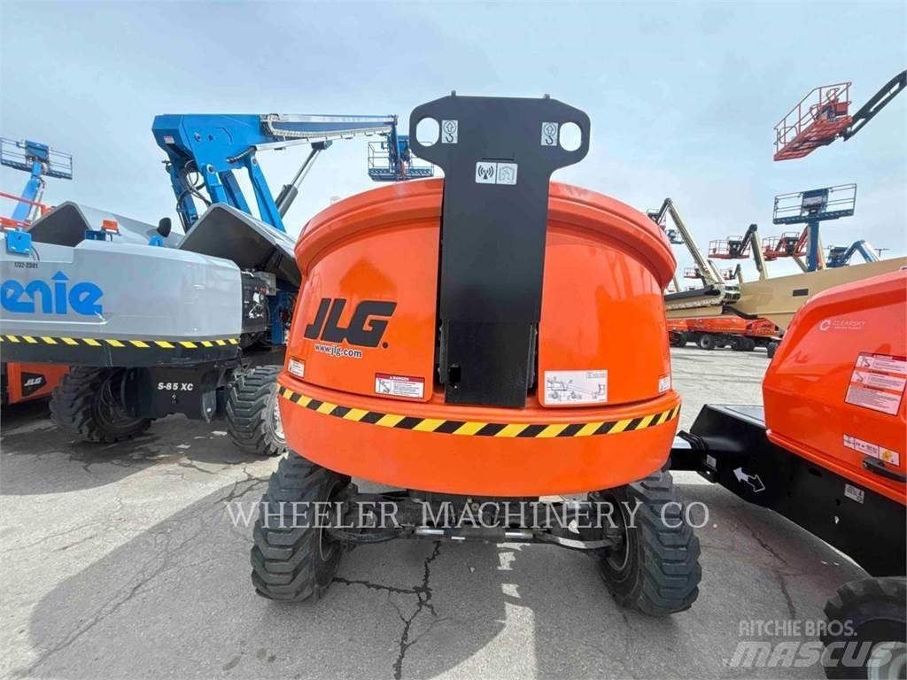 JLG 460SJ SP Iseliikuvad poomtõstukid