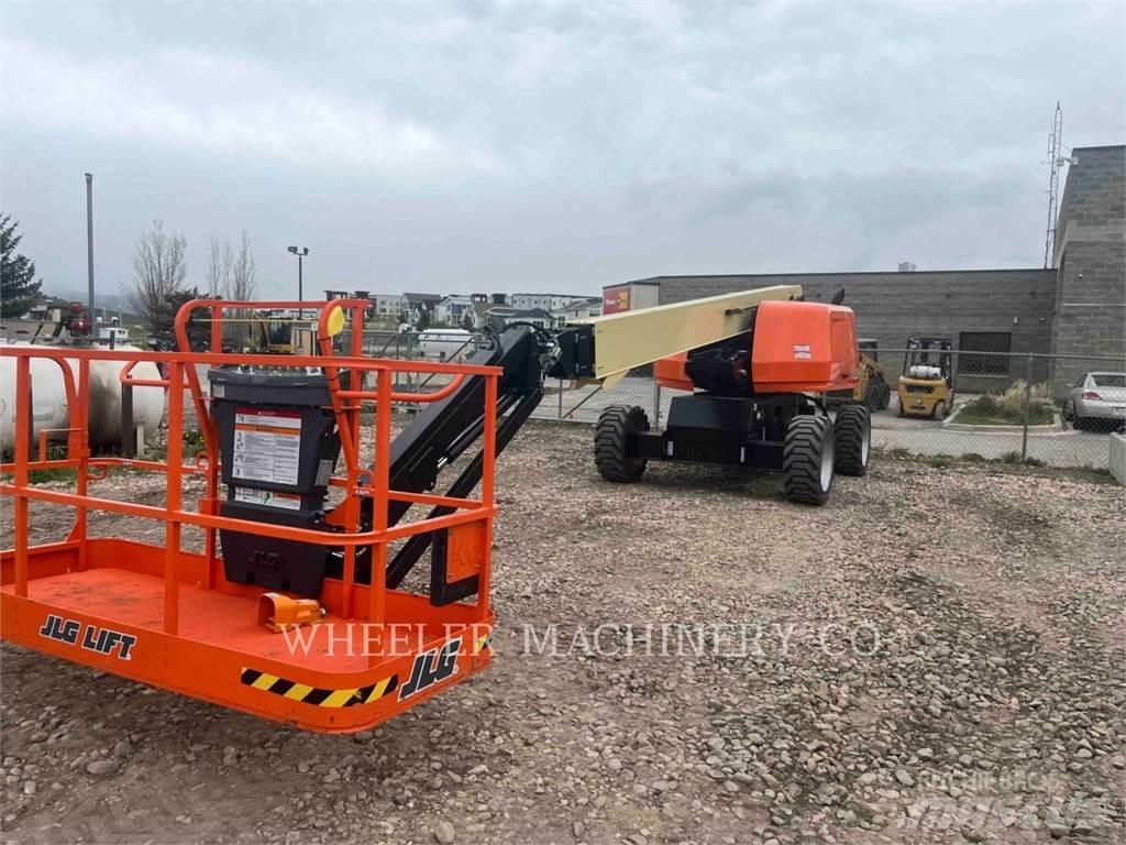 JLG 660SJ Iseliikuvad poomtõstukid