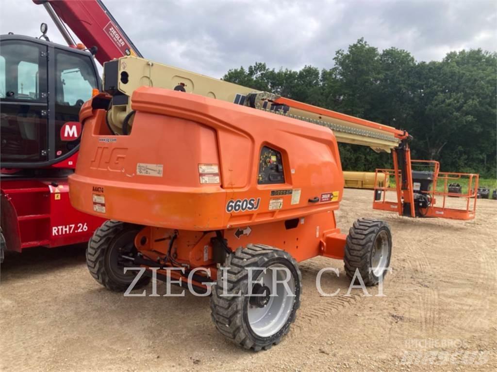 JLG 660SJ Iseliikuvad poomtõstukid