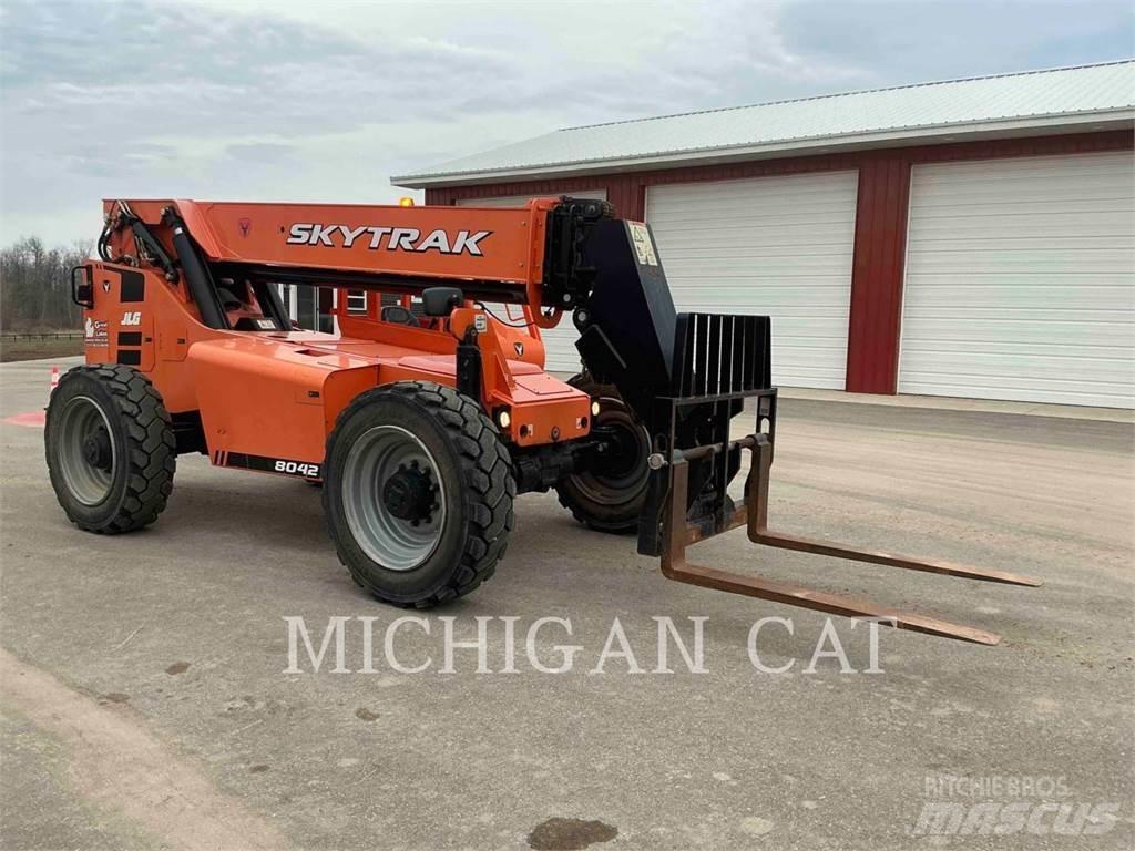 JLG 8042 Teleskooplaadurid