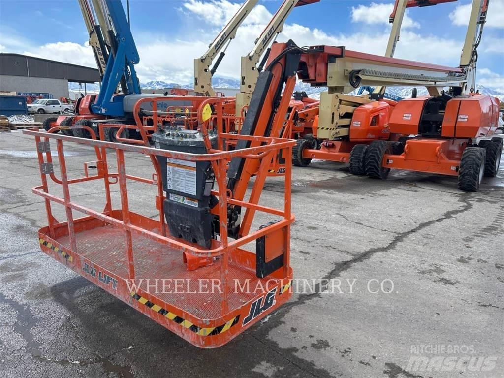 JLG 860SJ SP Iseliikuvad poomtõstukid