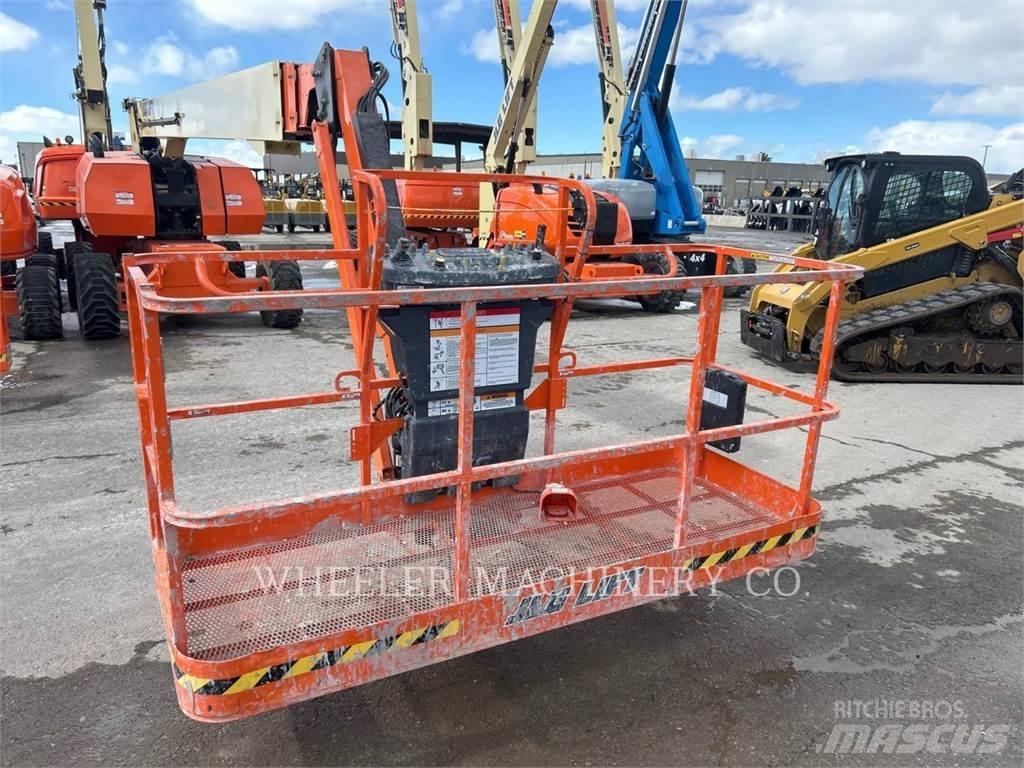 JLG 860SJ SP Iseliikuvad poomtõstukid