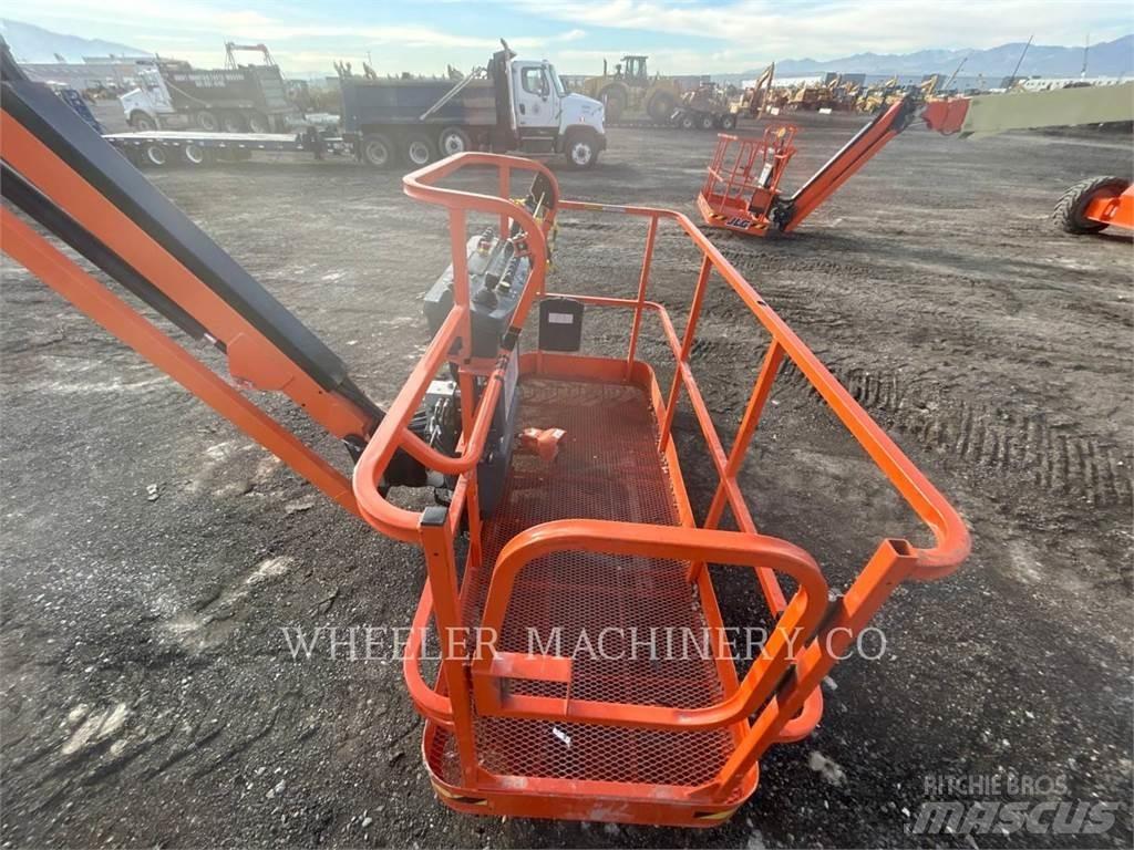 JLG 860SJ SP Iseliikuvad poomtõstukid