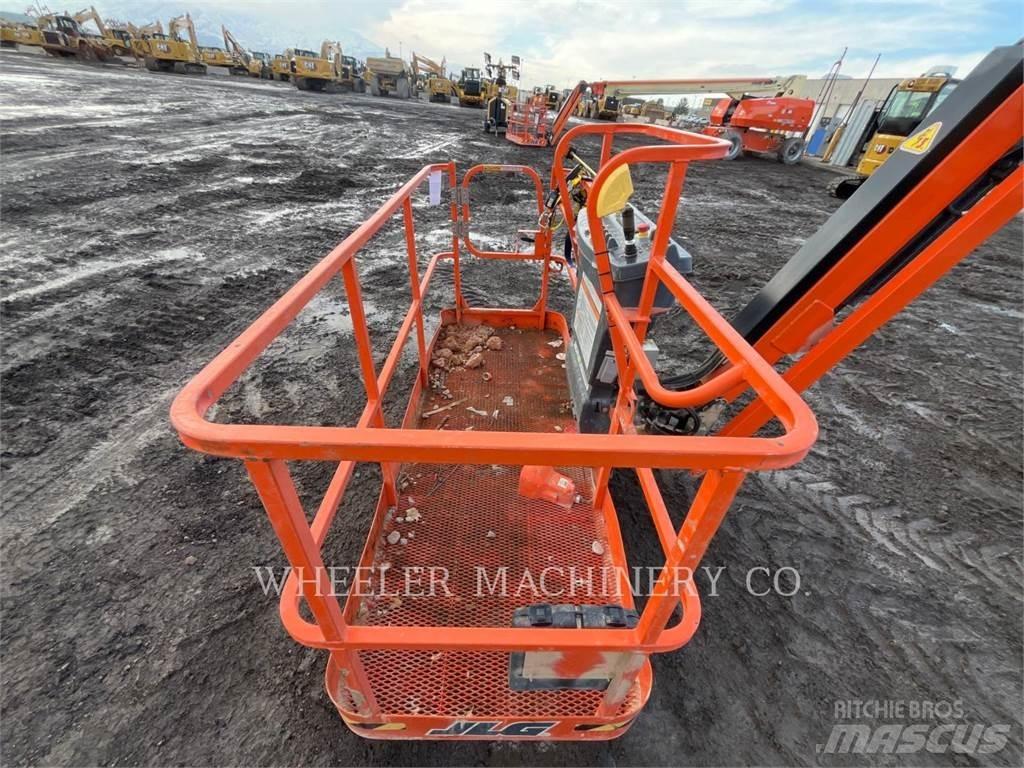 JLG 860SJ SP Iseliikuvad poomtõstukid