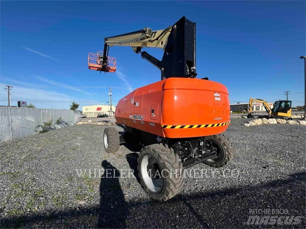 JLG 860SJ SP Iseliikuvad poomtõstukid