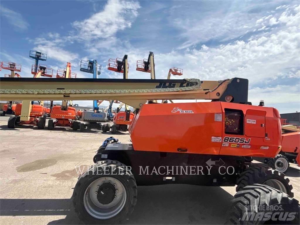 JLG 860SJ SP Iseliikuvad poomtõstukid