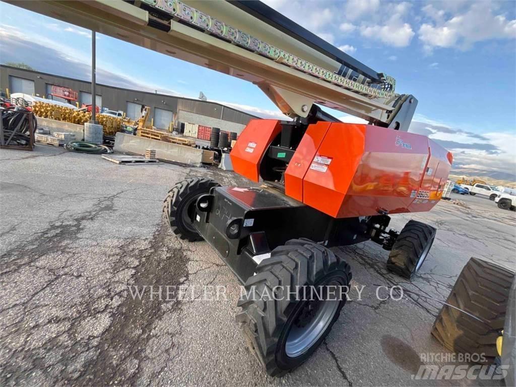 JLG 860SJ SP Iseliikuvad poomtõstukid